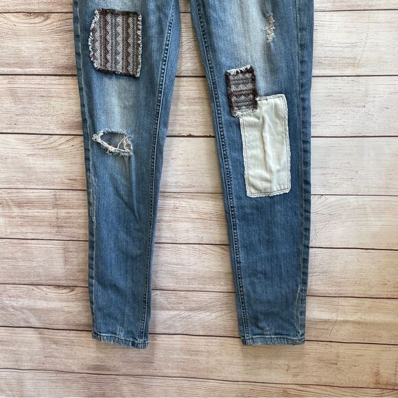 FREE PEOPLE DISTRESSED PATCHWORK JEANS - Picture 3 of 7